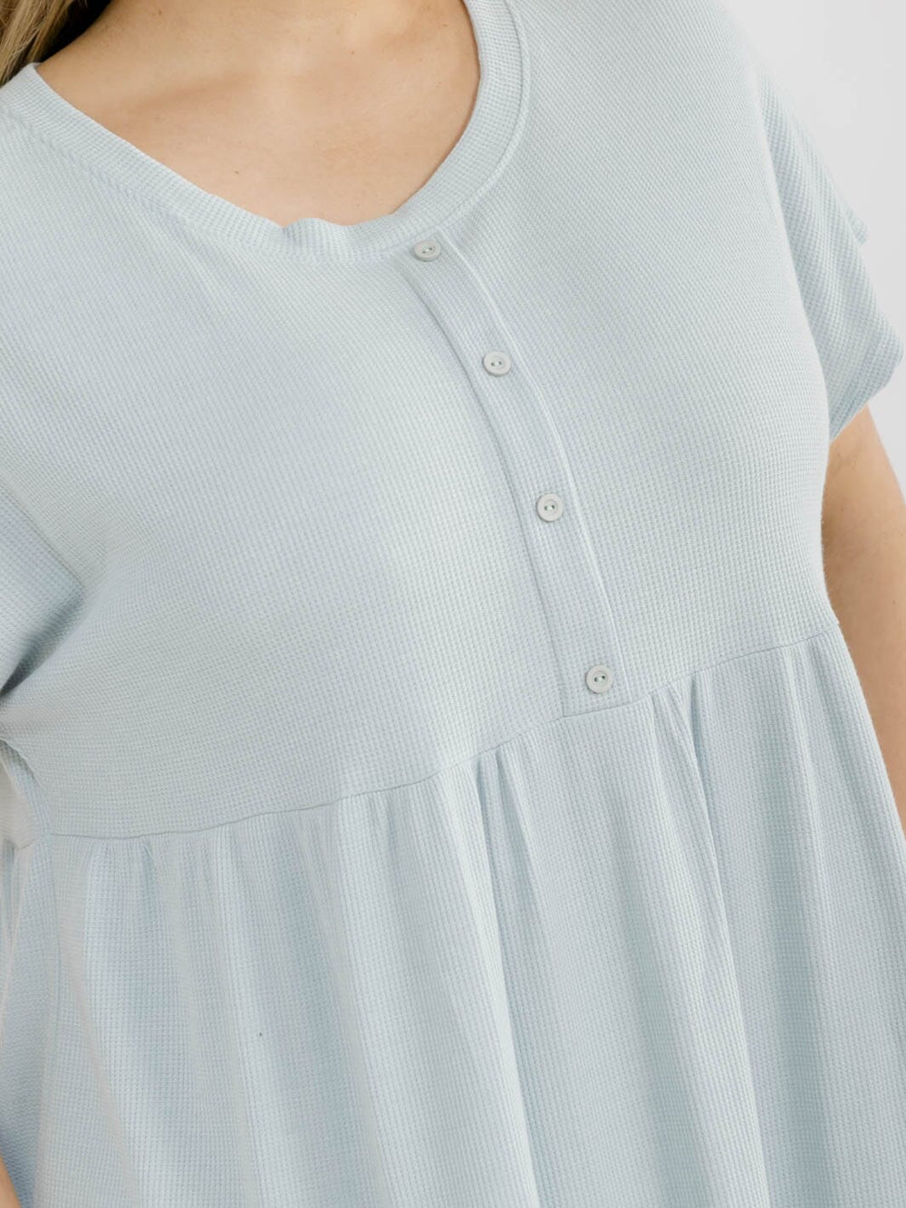 PLUS SIZE SHORT SLEEVE BUTTON UP TIERED TUNIC MINI DRESS