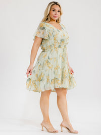 PLUS SIZE SHORT SLEEVE V-NECK ELASTIC WAIST FLORAL MINI DRESS