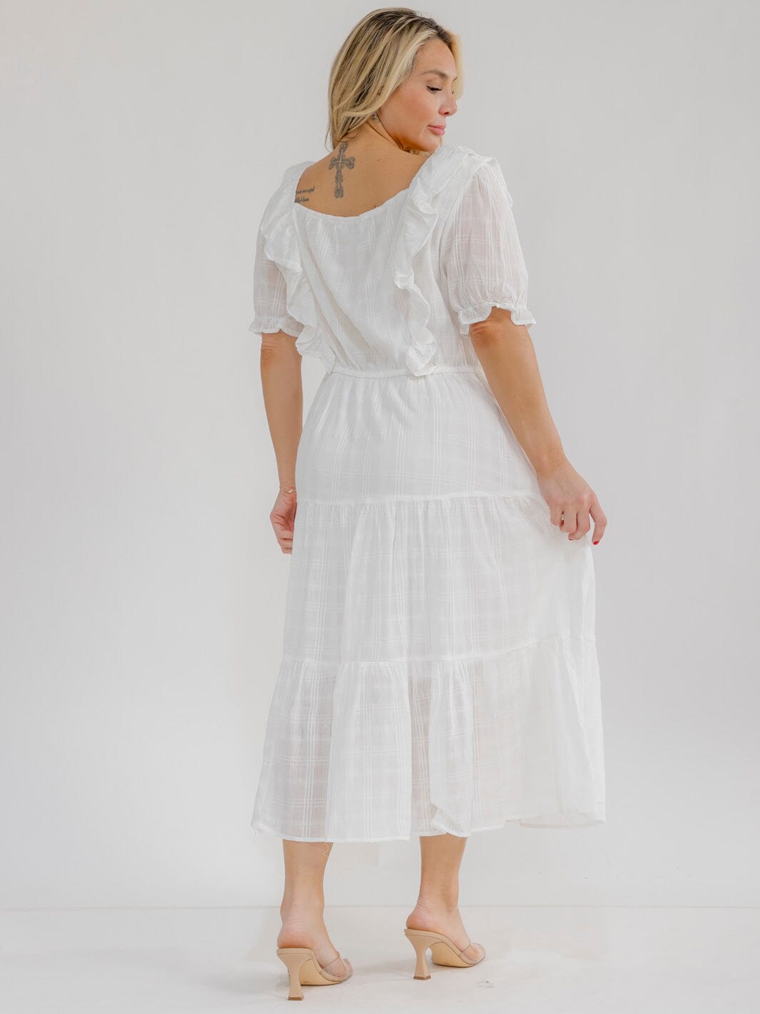 PLUS SIZE SHORT SLEEVE SQUARE NECK FRONT POCKETS TIERED MAXI DRESS