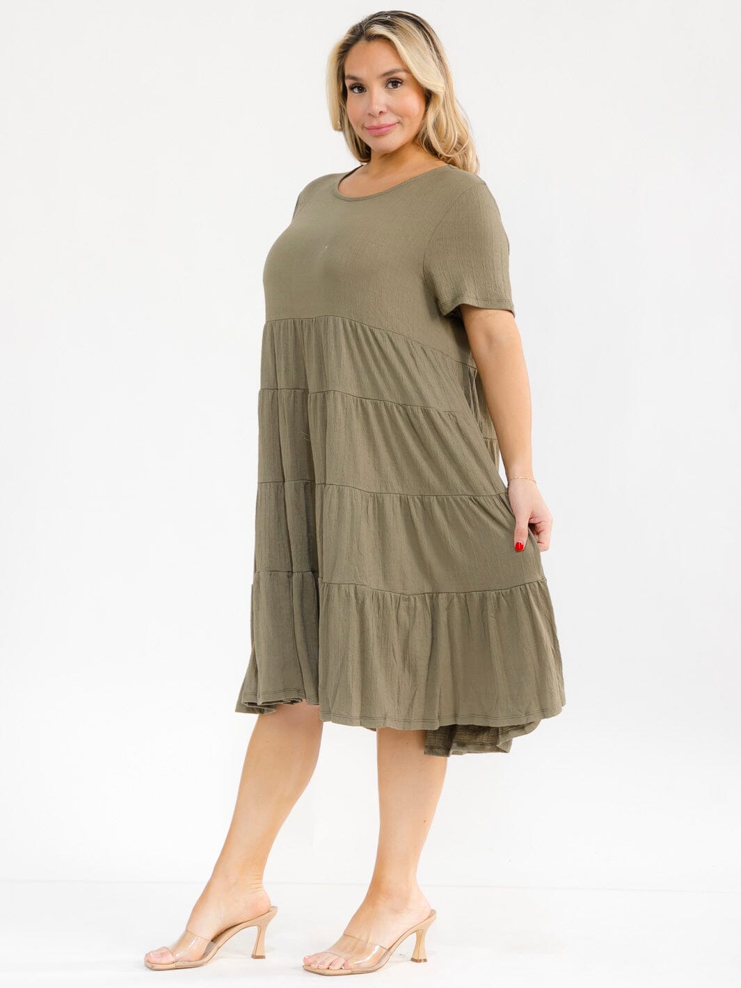 PLUS SIZE SHORT SLEEVE TIERED TUNIC MIDI DRESS