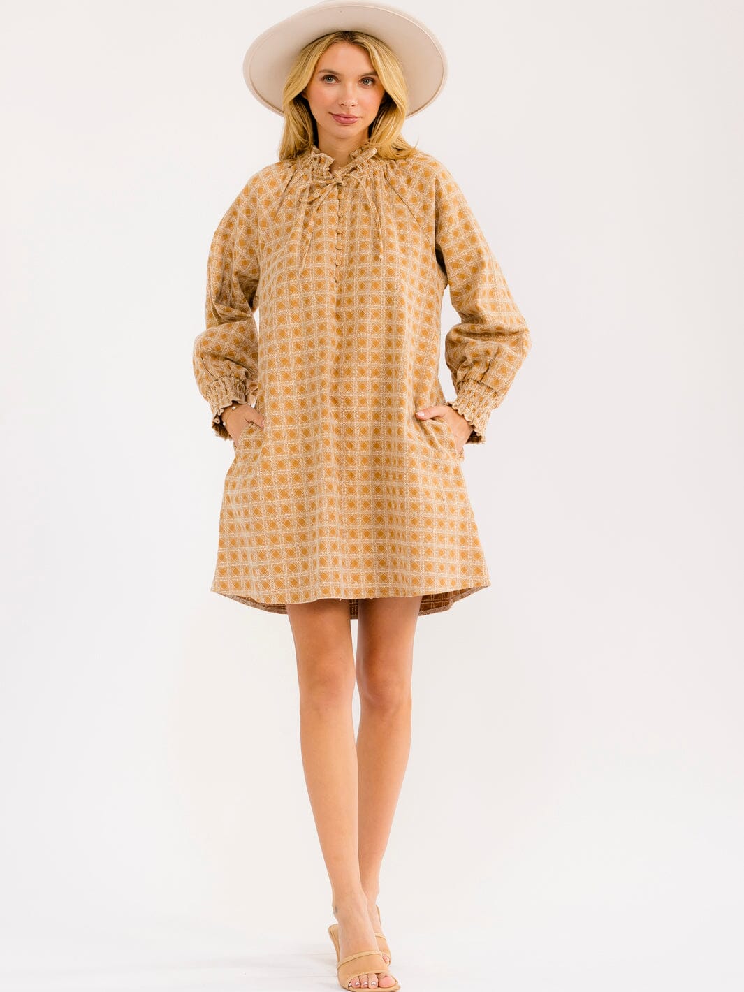 WOMEN'S LONG SLEEVE BUTTON UP FRONT POCKETS STITCH DETAILED MINI DRESS