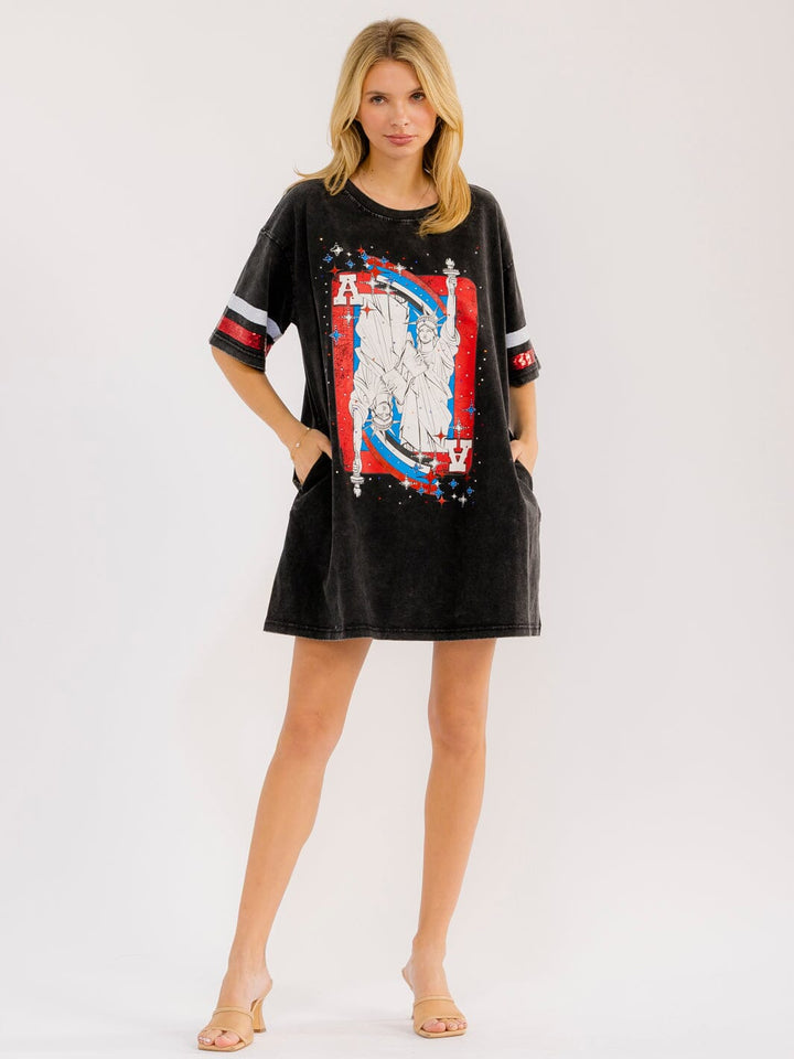 WOMEN'S SHORT SLEEVE FRONT POCKETS LOOSE FIT GRAPHIC WASHED MINI DRESS