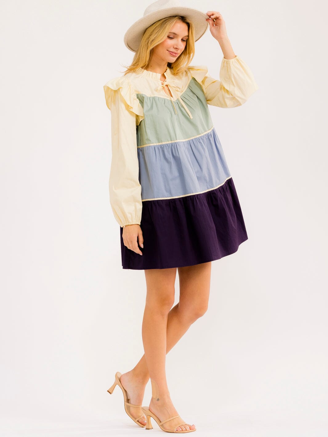 WOMEN'S LONG SLEEVE V-NECK FRONT POCKETS COLORBLOCK TIERED MINI DRESS