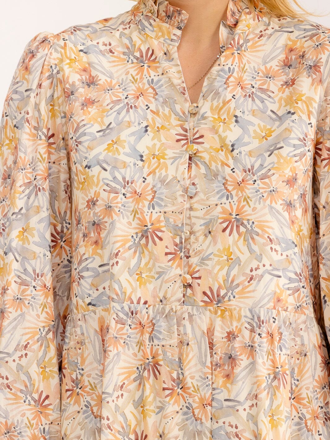 WOMEN'S LONG SLEEVE V-NECK BUTTON UP TIERED FLORAL MAXI DRESS