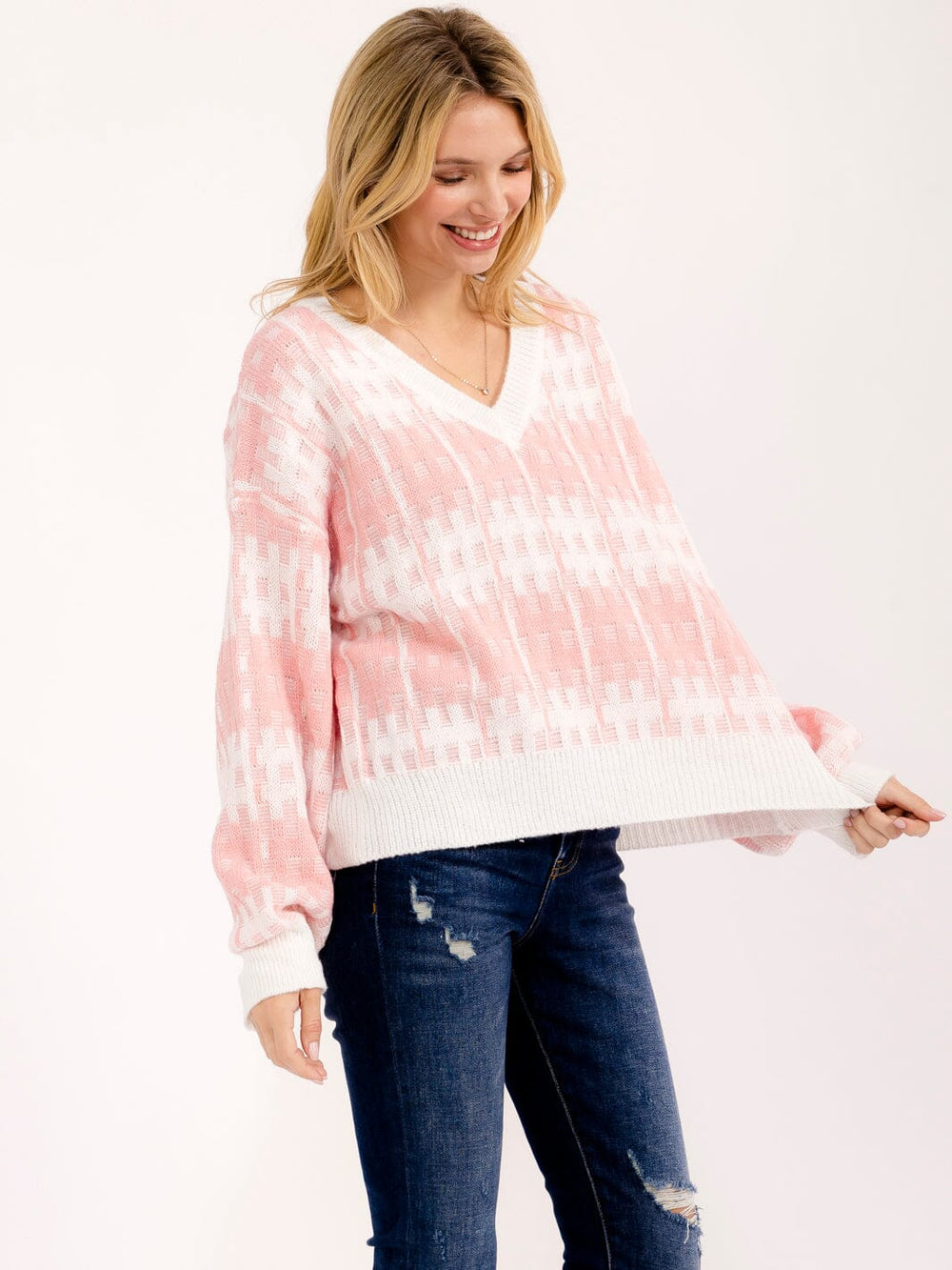 WOMEN'S LONG SLEEVE V-NECK COLORBLOCK PULLOVER SWEATER