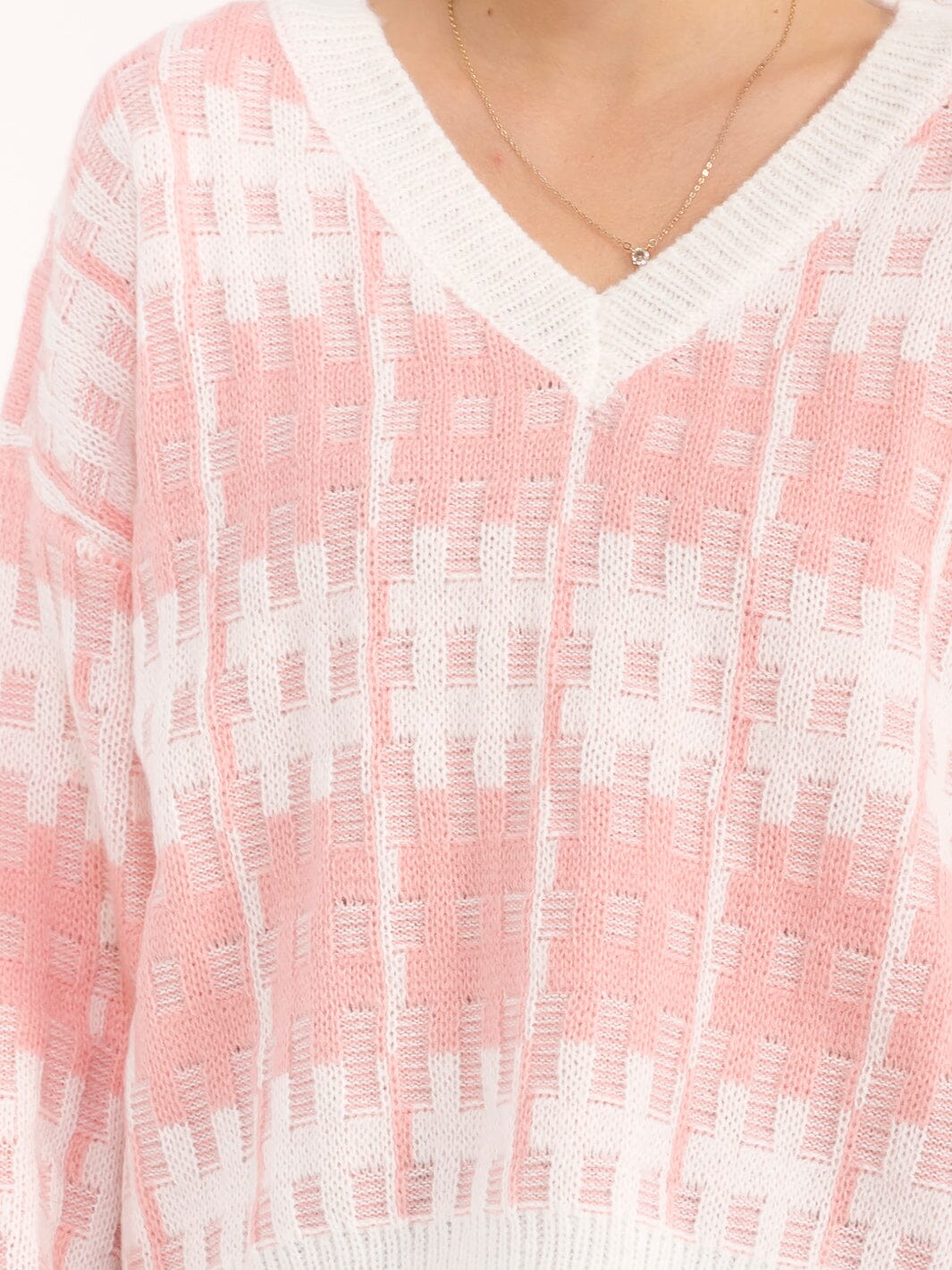 WOMEN'S LONG SLEEVE V-NECK COLORBLOCK PULLOVER SWEATER