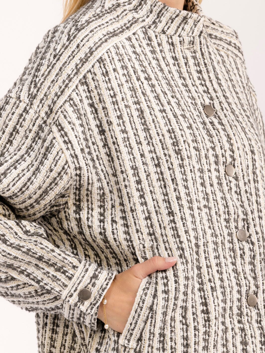 WOMEN'S LONG SLEEVE BUTTON CLOSURE FRONT POCKETS COLORBLOCK TWEED JACKET