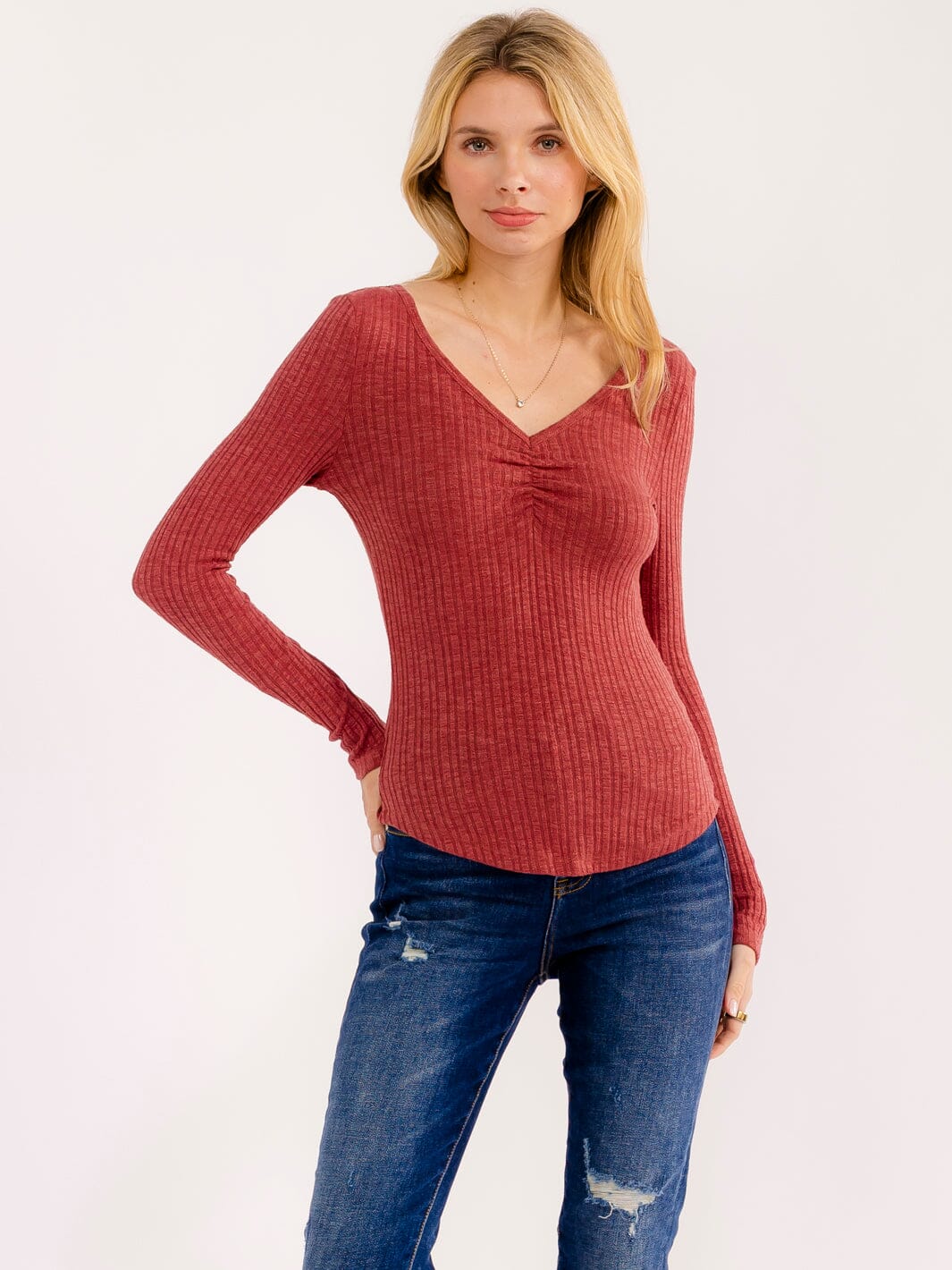 WOMEN'S LONG SLEEVE V-NECK RUCHED RIBBED TOP