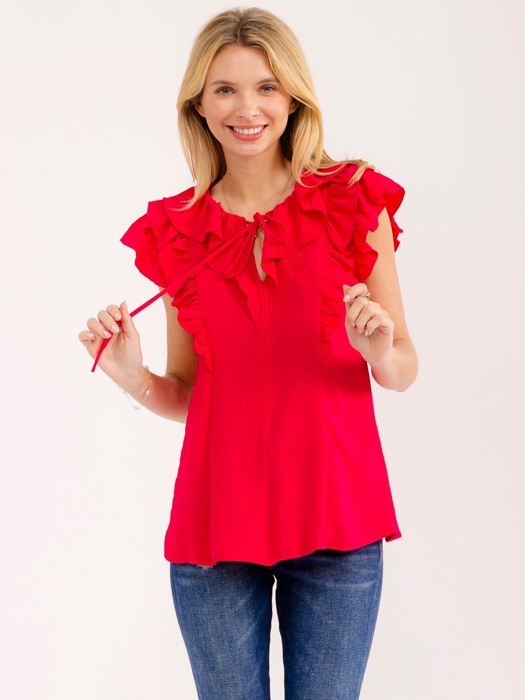 WOMEN'S SLEEVELESS RUFFLE V-NECK BLOUSE