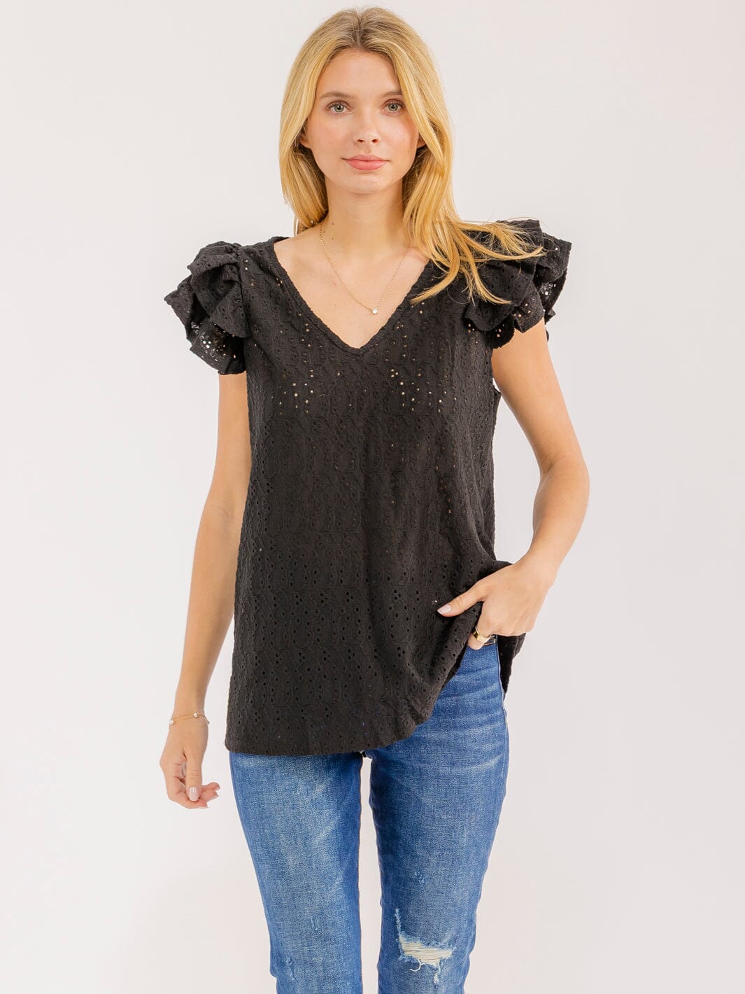WOMEN'S RUFFLE SLEEVE V-NECK EYELET BLOUSE