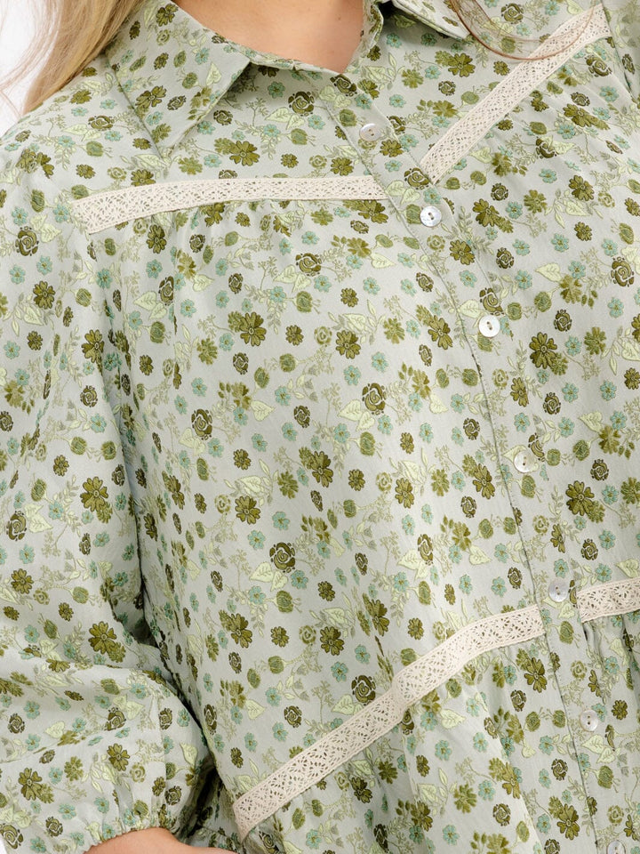 PLUS SIZE 3/4 SLEEVE BUTTON UP FRONT FRONT POCKETS FLORAL PRINT MINI DRESS