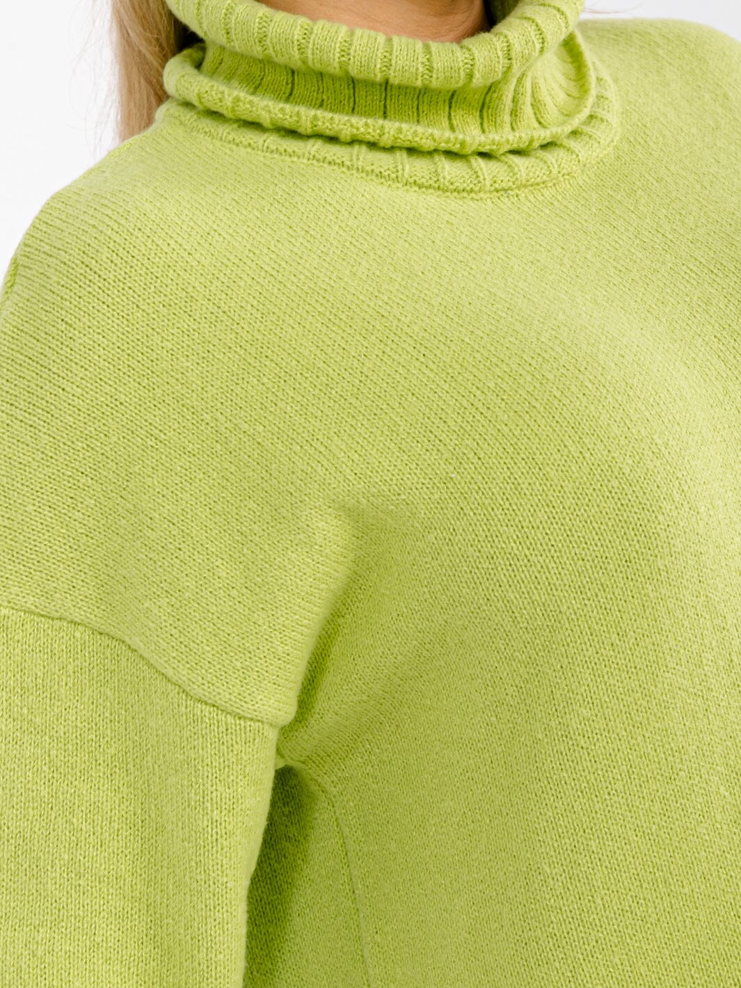 PLUS SIZE LONG SLEEVE TURTLE NECK SIDE SLIT MAXI DRESS