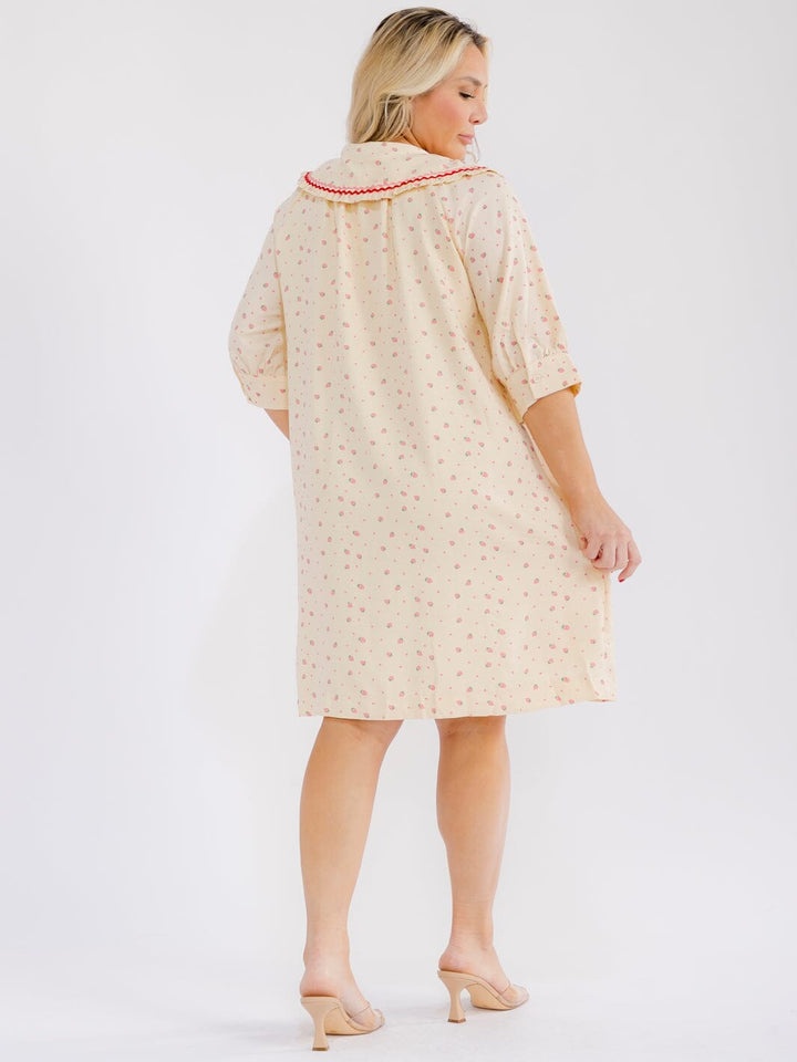 PLUS SIZE SHORT SLEEVE BUTTON UP FRONT POCKETS STRAWBERRY PRINT MINI DRESS