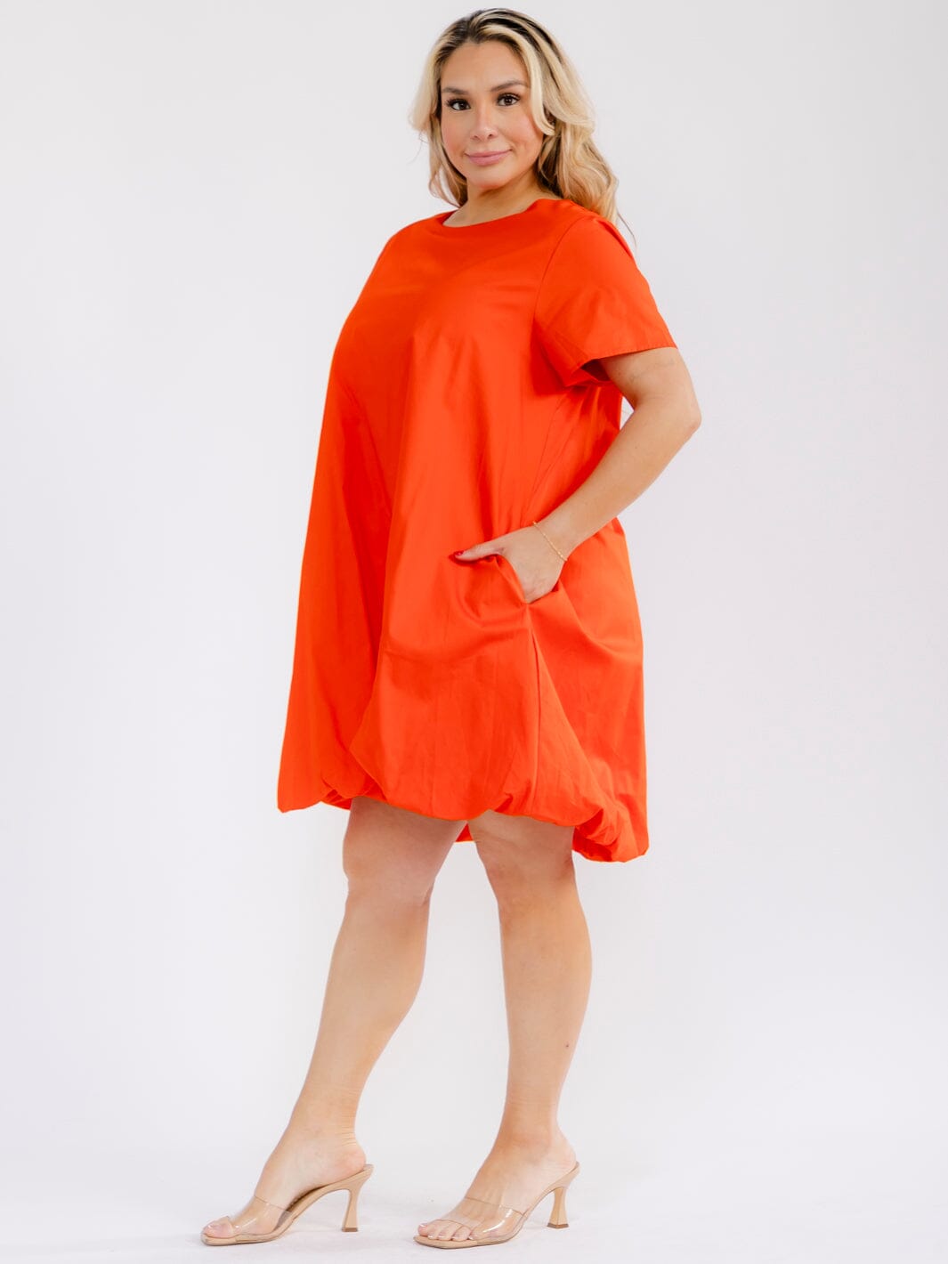PLUS SIZE SHORT SLEEVE FRONT POCKETS LOOSE FIT MINI DRESS