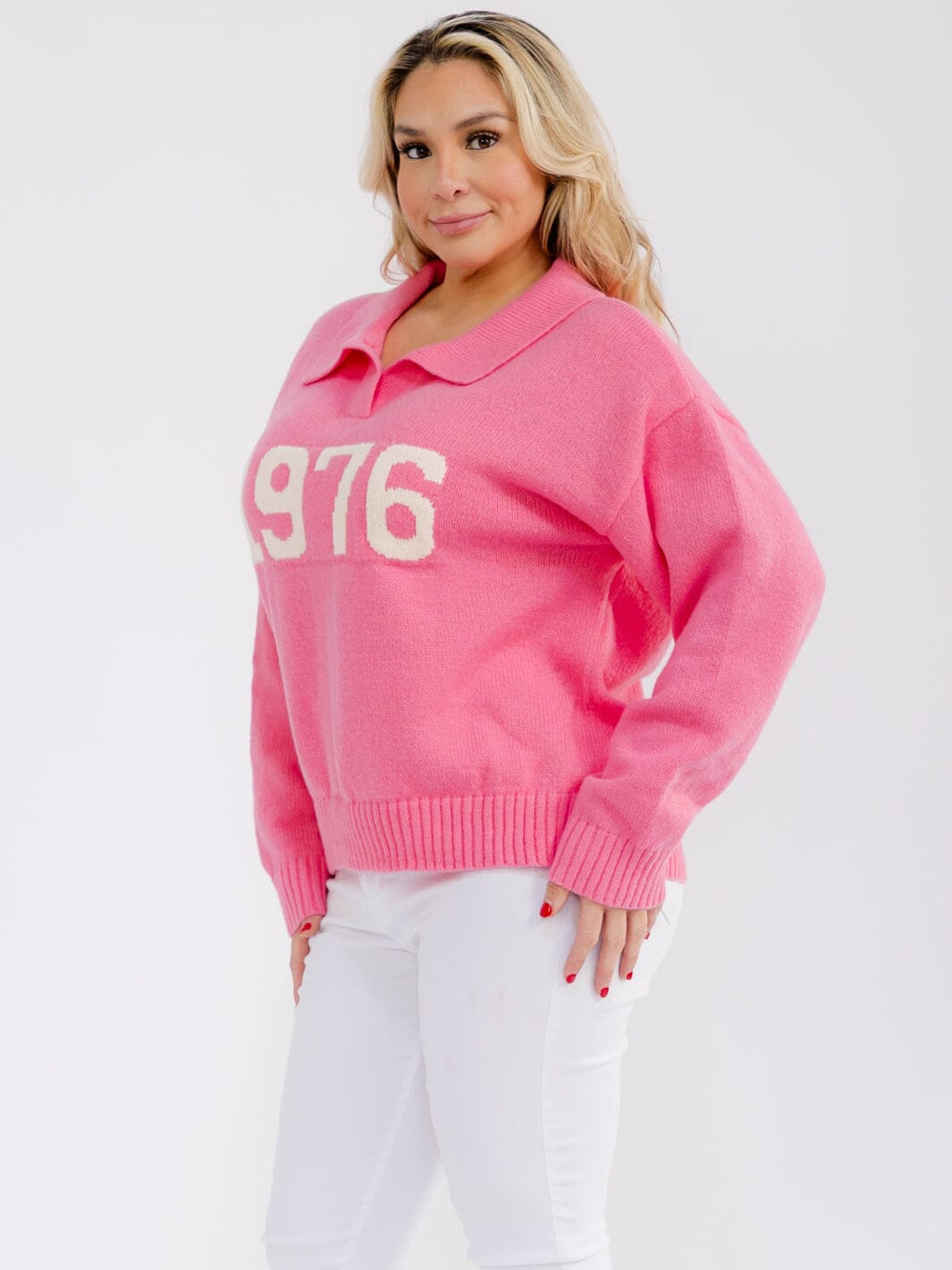 PLUS SIZE LONG SLEEVE V-NECK GRAPHIC PULLOVER SWEATER