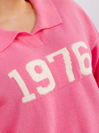 PLUS SIZE LONG SLEEVE V-NECK GRAPHIC PULLOVER SWEATER