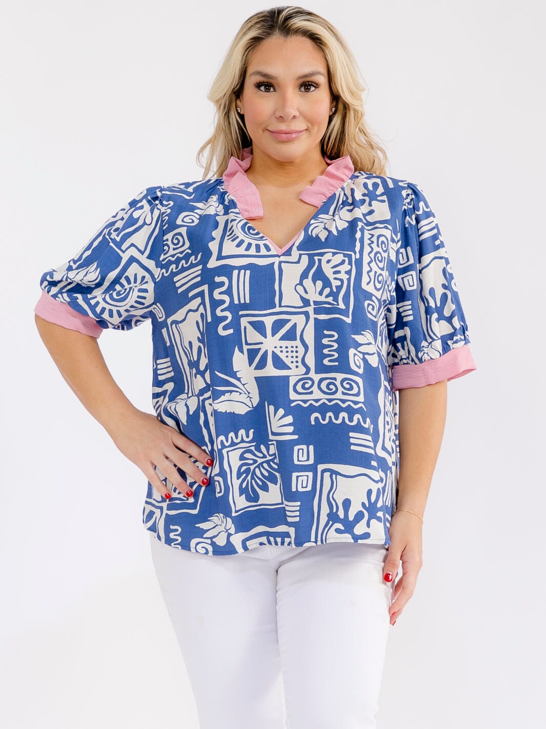 PLUS SIZE SHORT SLEEVE V-NECK MULTI PRINT BLOUSE