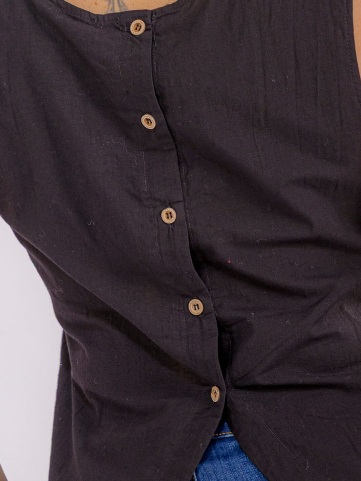 PLUS SIZE SLEEVELESS CROCHET BACK BUTTON UP TANK TOP