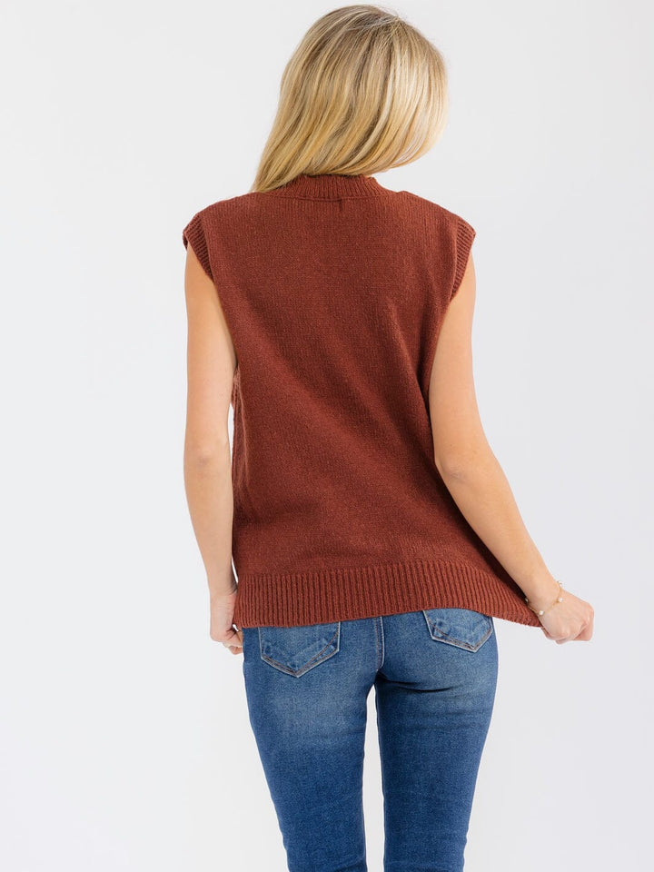 WOMEN'S SLEEVELESS V-NECK SWEATER VEST
