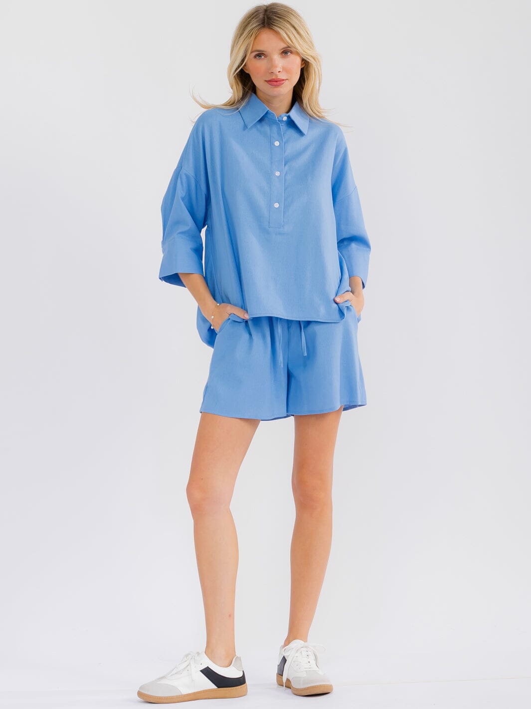 WOMEN'S SHORT SLEEVE BLOUSE & ELASTIC WAIST MINI SHORTS LINEN 2PC. SET
