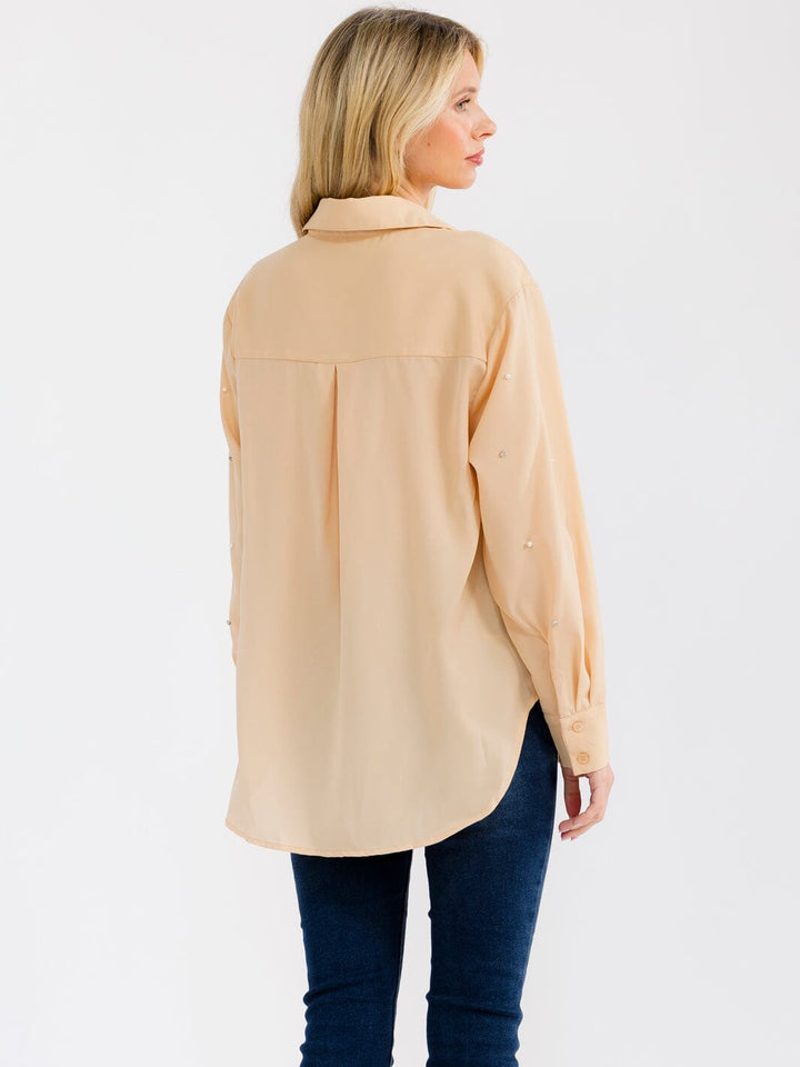 WOMEN'S LONG SLEEVE BUTTON UP PEARL DETAILED BLOUSE
