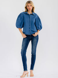 WOMEN'S SHORT PUFF SLEEVE BUTTON CLOSURE DENIM BLOUSE