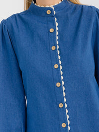 WOMEN'S LONG SLEEVE BUTTON CLOSURE TRIM DETAILED DENIM BLOUSE