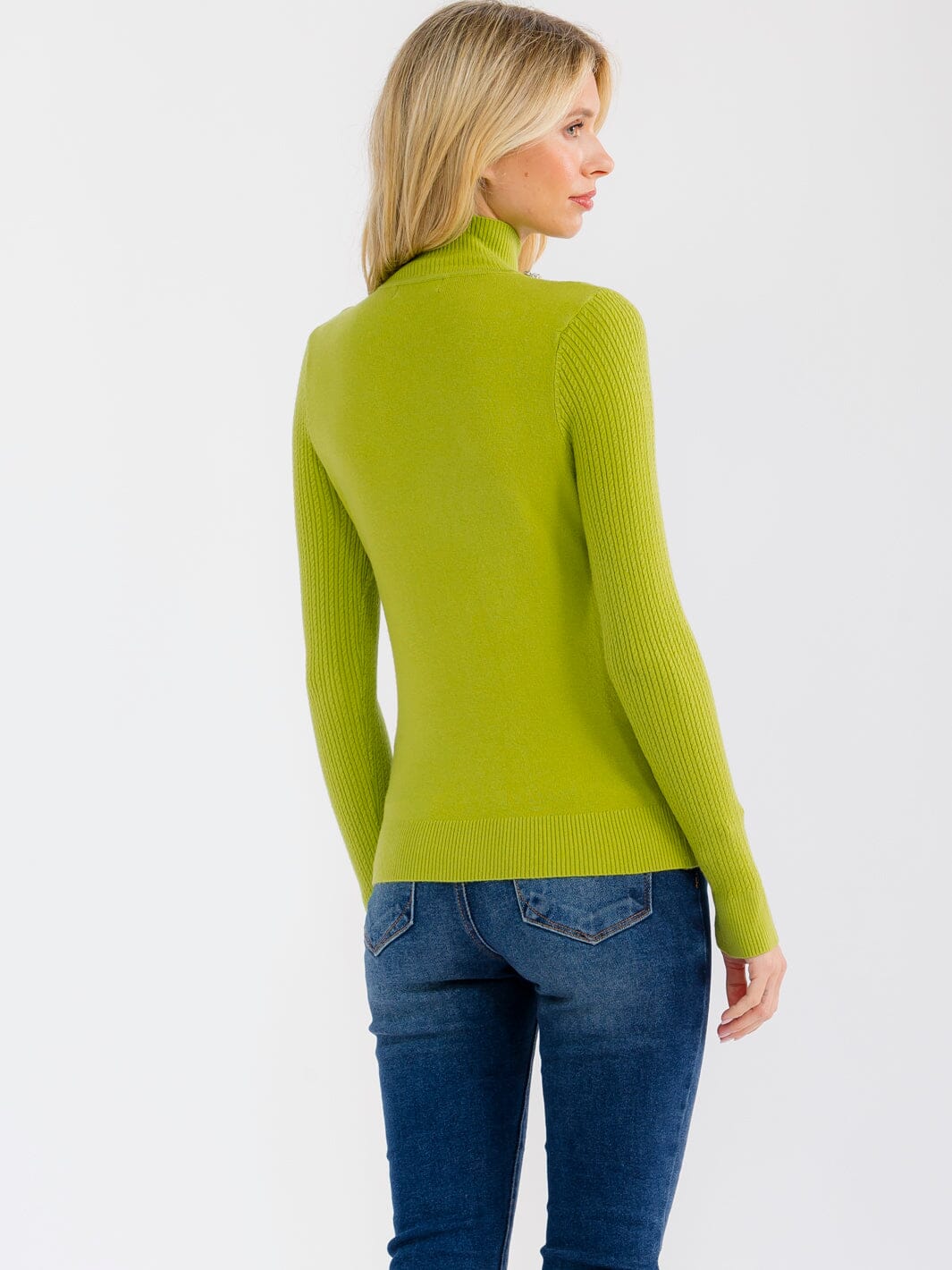 WOMEN'S LONG SLEEVE TURTLE NECK RHINESTONES DETAILED BLOUSE