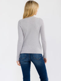 WOMEN'S LONG SLEEVE TURTLE NECK RHINESTONES DETAILED BLOUSE