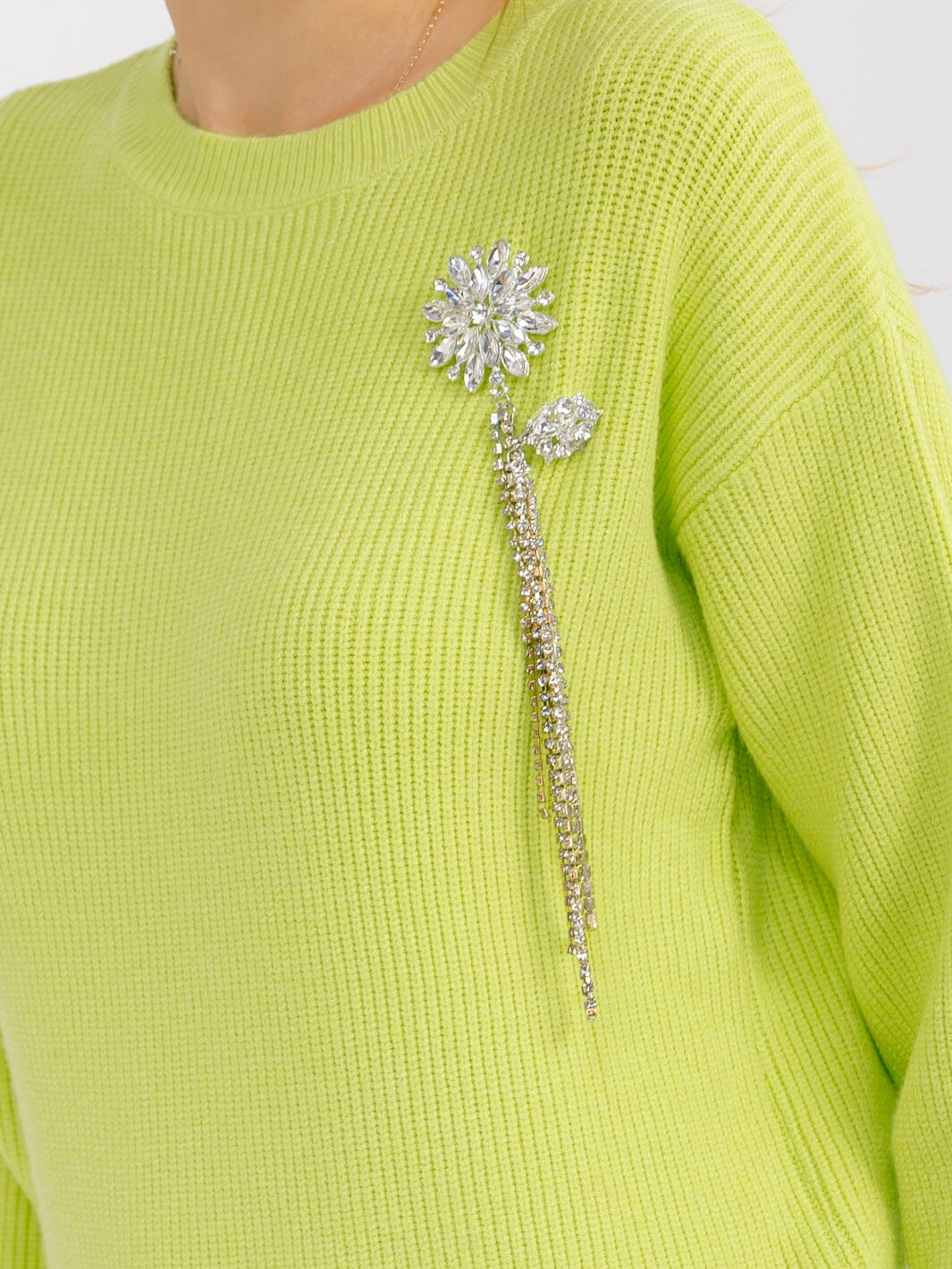 WOMEN'S LONG SLEEVE RIBBED STONE FLORAL BROOCH PULLOVER SWEATER