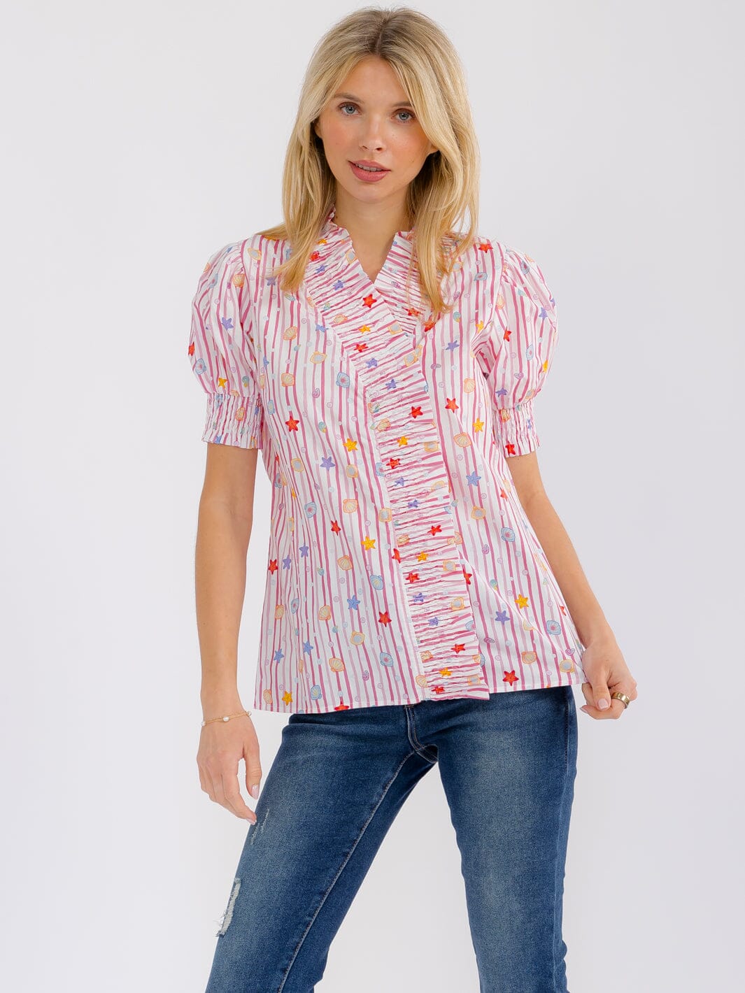 WOMEN'S SHORT PUFF SLEEVE V-NECK MULTI PRINT BLOUSE