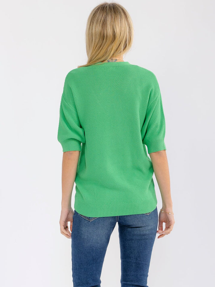 WOMEN'S SHORT SLEEVE BUTTON CLOSURE SWEATER BLOUSE