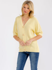 WOMEN'S SHORT SLEEVE BUTTON CLOSURE SWEATER BLOUSE