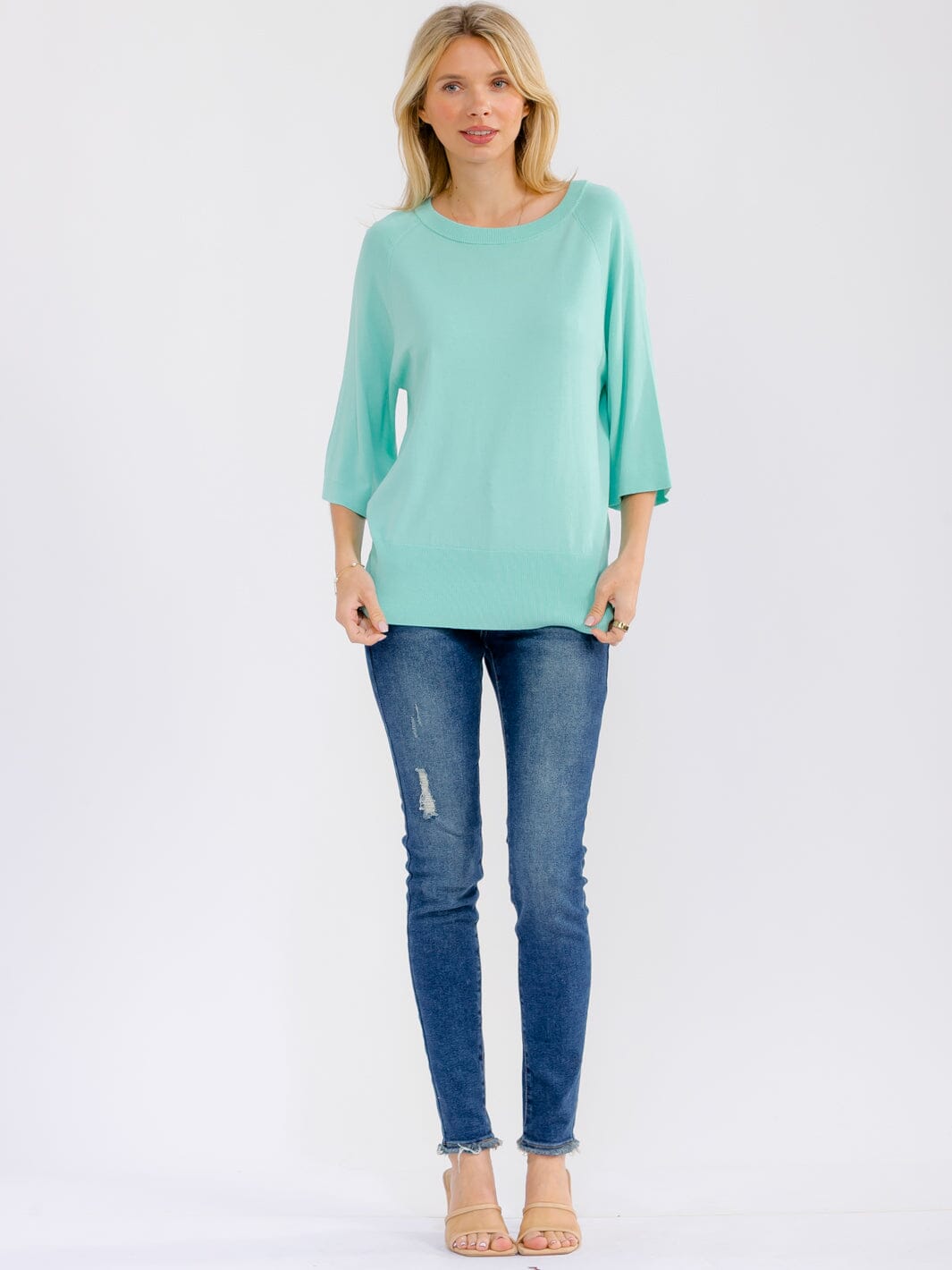 WOMEN'S 3/4 SLEEVE SOLID LOOSE FIT BLOUSE