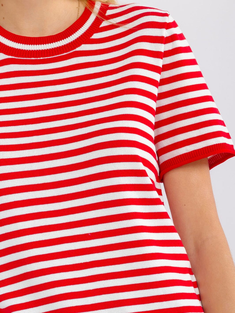 WOMEN'S SHORT SLEEVE COLORBLOCK STRIPES BLOUSE