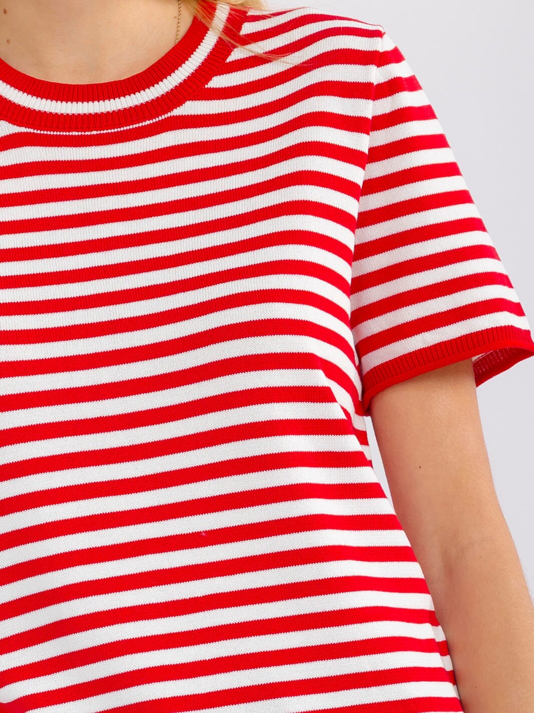 WOMEN'S SHORT SLEEVE COLORBLOCK STRIPES BLOUSE