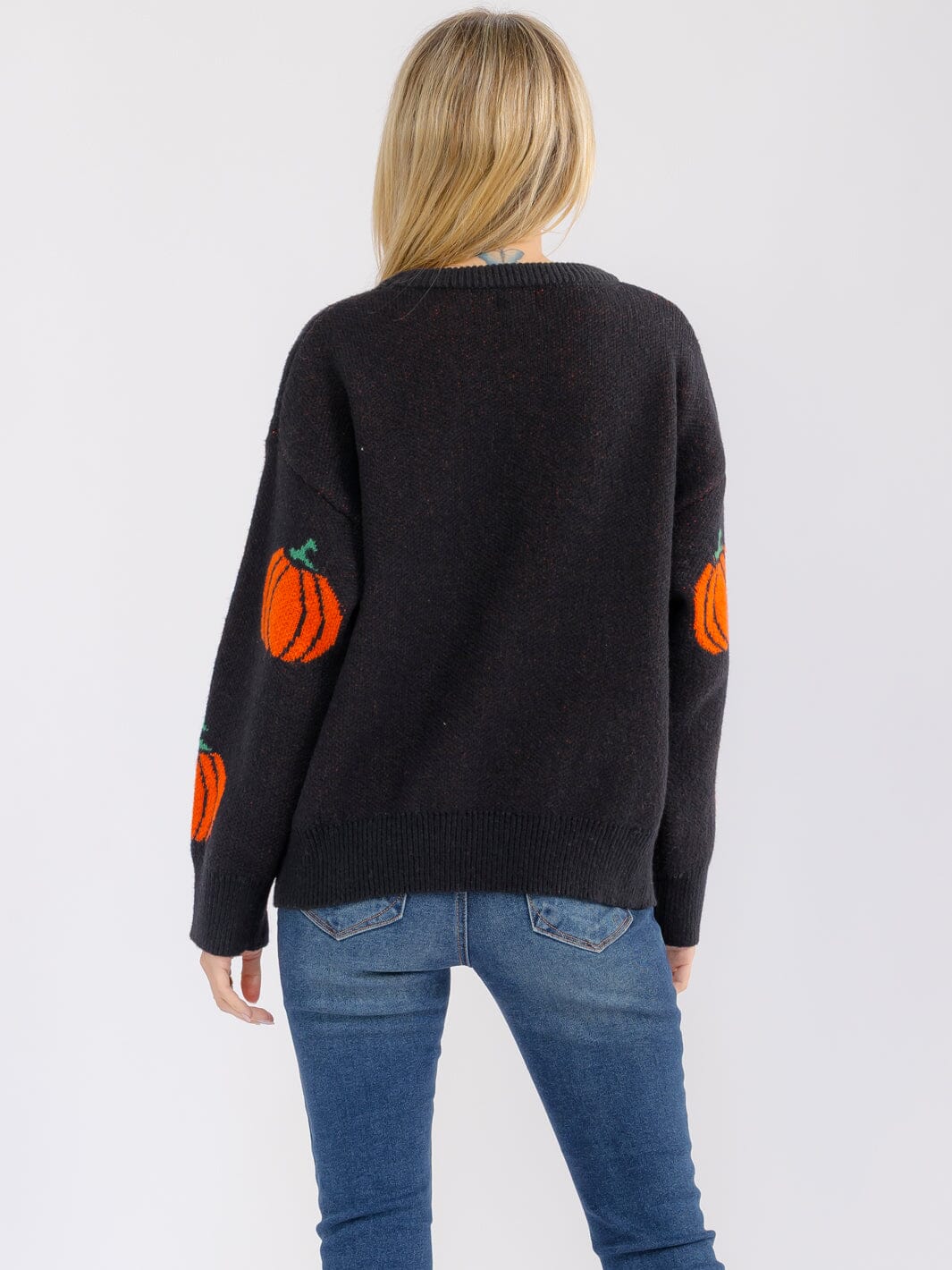 WOMEN'S LONG SLEEVE PUMPKIN PRINT PULLOVER SWEATER