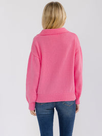WOMEN'S LONG SLEEVE V-NECK GRAPHIC PULLOVER SWEATER