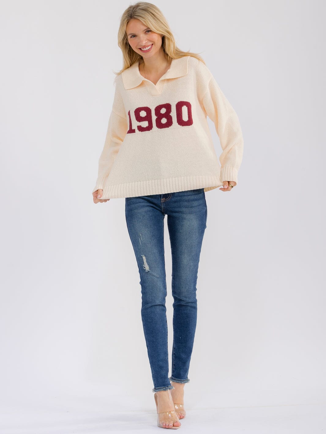 WOMEN'S LONG SLEEVE V-NECK GRAPHIC PULLOVER SWEATER