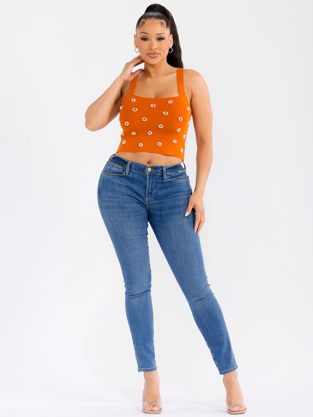 WOMEN'S SLEEVELESS SQUARE NECK PEARL DETAILED CROP TANK TOP