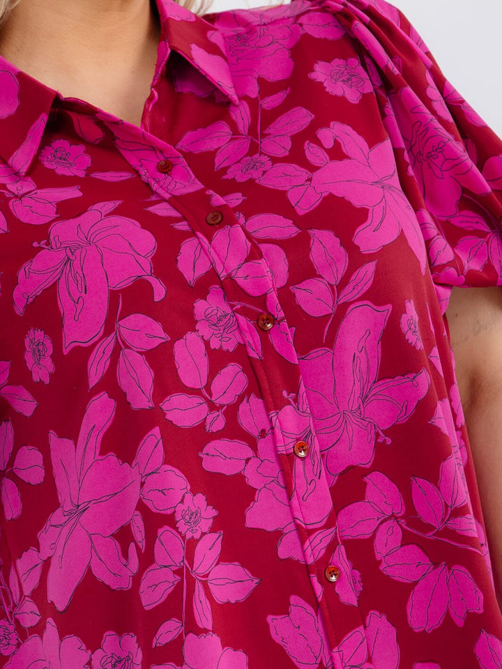 PLUS SIZE SHORT PUFF SLEEVE BUTTON UP FLORAL BLOUSE
