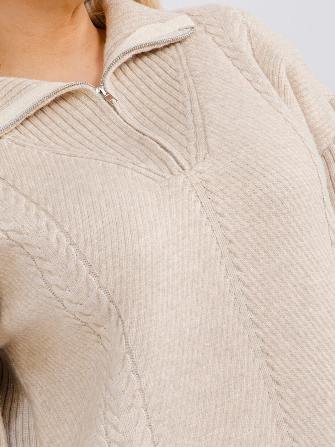 PLUS SIZE LONG SLEEVE ZIP UP PULLOVER SWEATER