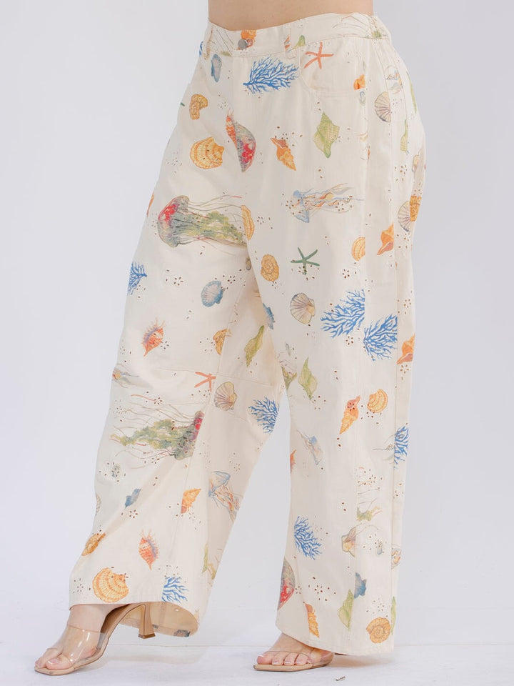 PLUS SIZE BUTTON CLOSURE POCKETS MULTI PRINT WIDE LEG DENIM PANTS