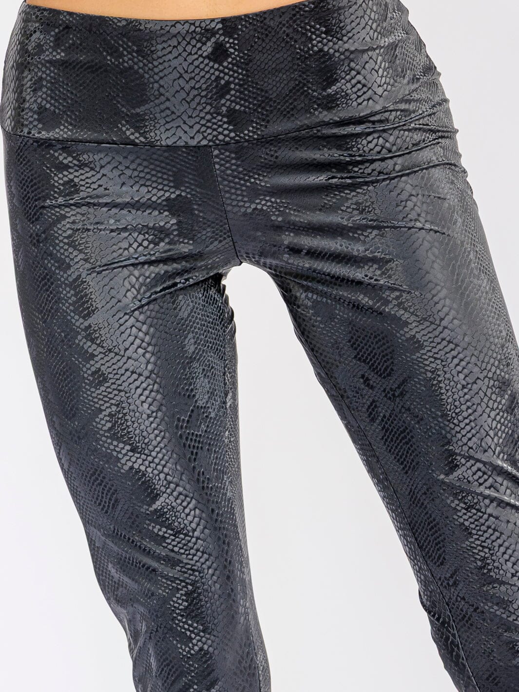WOMEN'S ELASTIC WAIST ANIMAL PRINT SKINNY LEG LEGGINGS