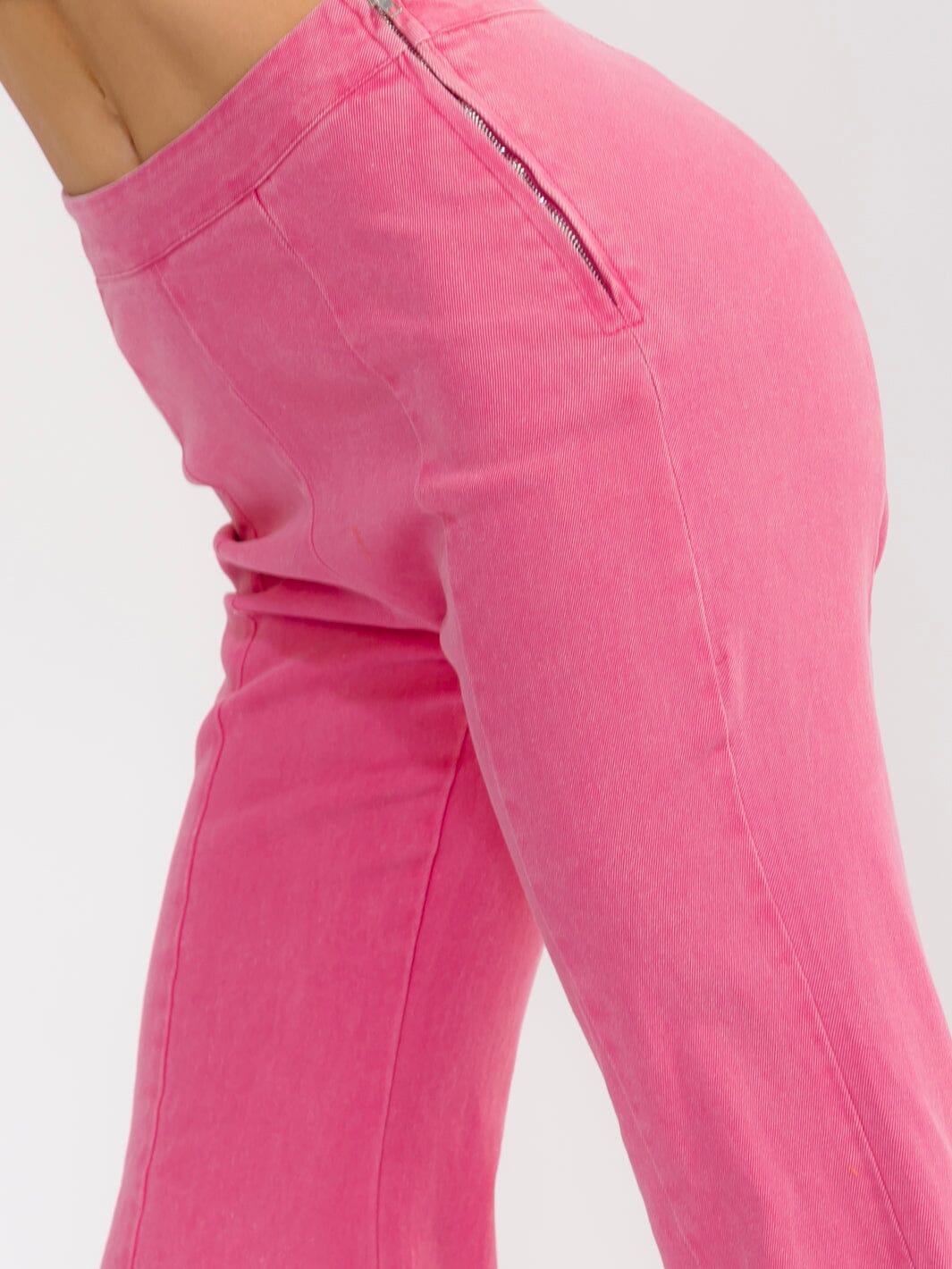 WOMEN'S ZIP UP BELL LEG WASHED STRETCH DENIM PANTS