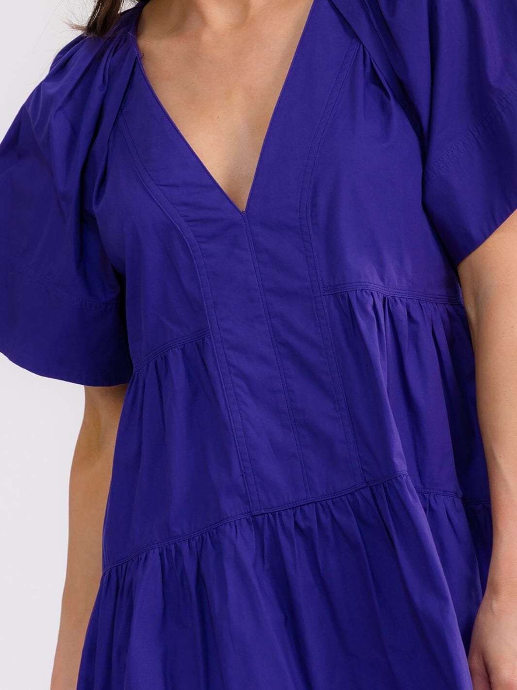 WOMEN'S SHORT SLEEVE V-NECK FRONT POCKETS TUNIC MINI DRESS