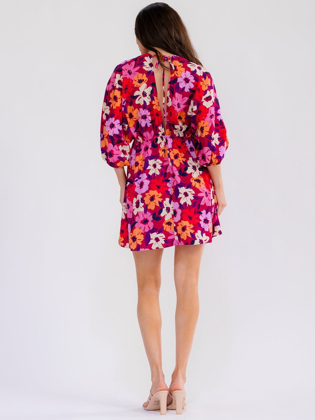 WOMEN'S SHORT SLEEVE V-NECK ELASTIC WAIST FLORAL MINI DRESS