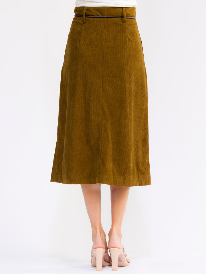 WOMEN'S BUTTON CLOSURE FRONT BELT RIBBED MIDI SKIRT