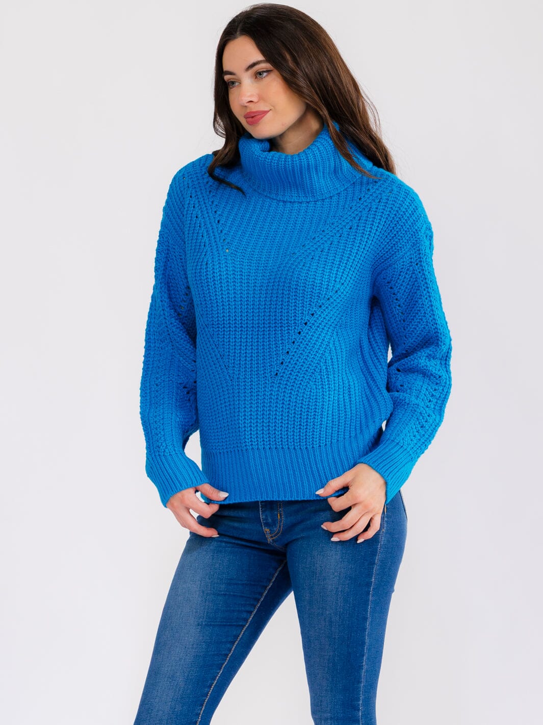 WOMEN'S LONG SLEEVE TURTLE NECK BACK DETAILED PULLOVER SWEATER