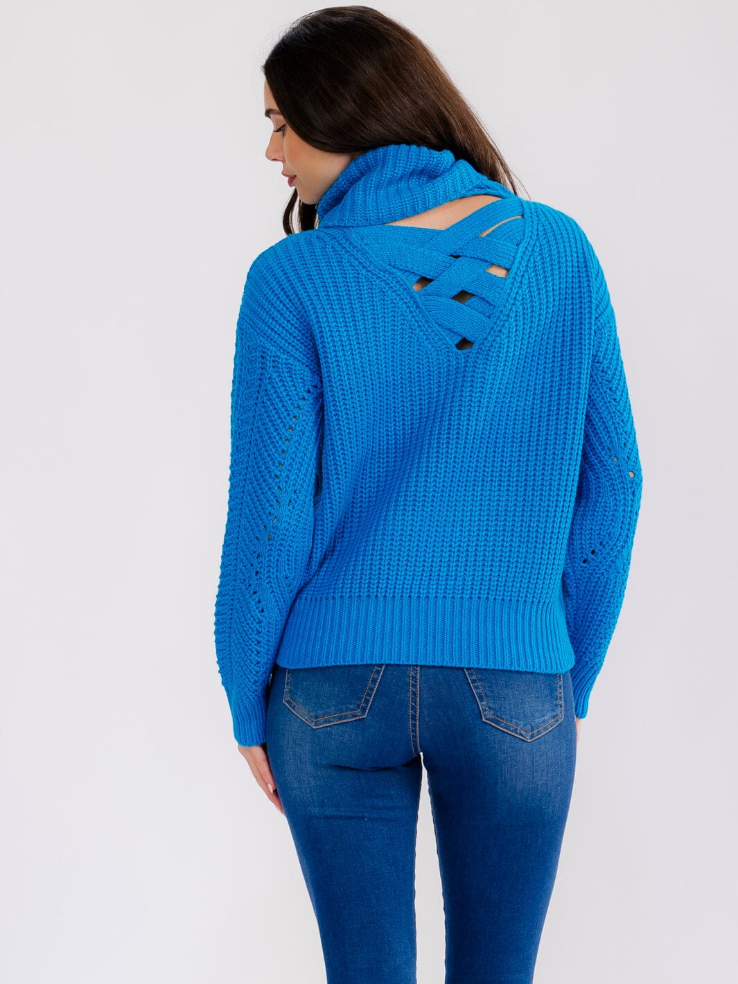 WOMEN'S LONG SLEEVE TURTLE NECK BACK DETAILED PULLOVER SWEATER